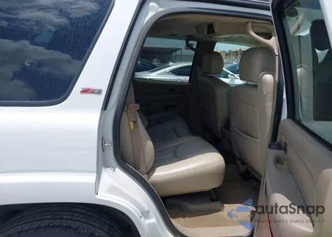 2005 Chevrolet Tahoe Z71 from USA, damaged, VIN 1GNEC13T15R252276